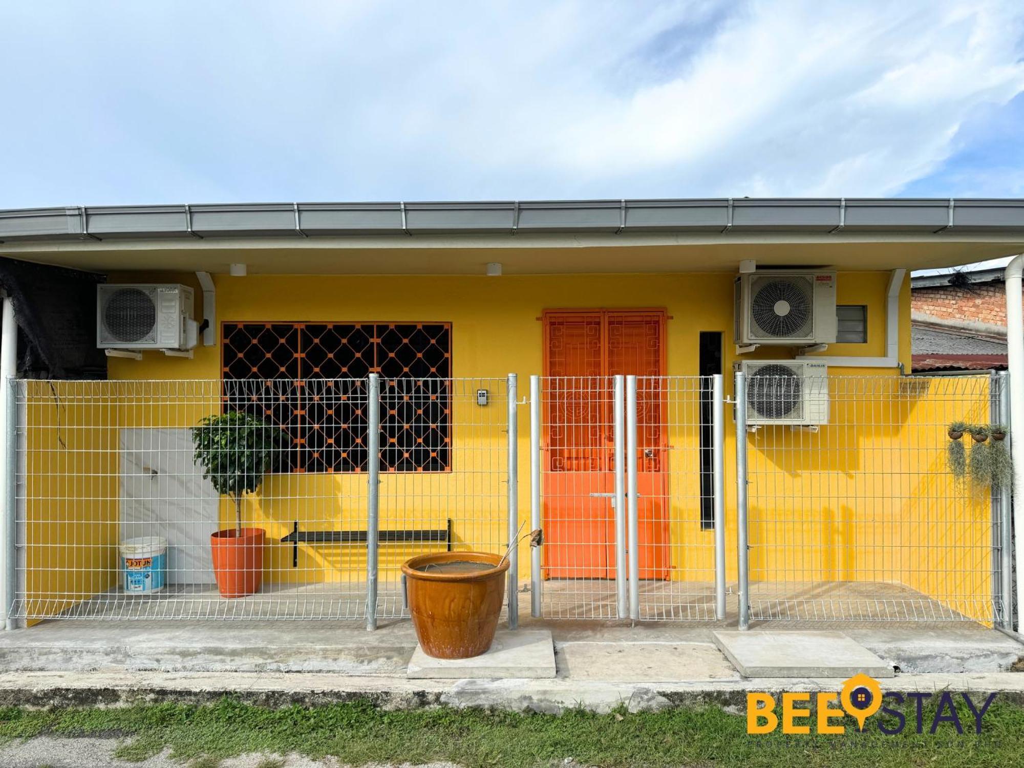 Jenjarom Modern Homestay Jenjarum Esterno foto